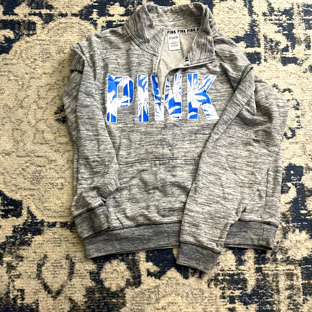 VS Pink half zip sweater with island print perfect for spring break
